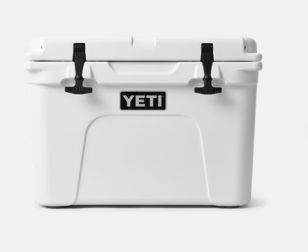 YETI TUNDRA® 35 HARD COOLER (35 Quart, White)